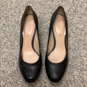 Black Antonio Milani heels